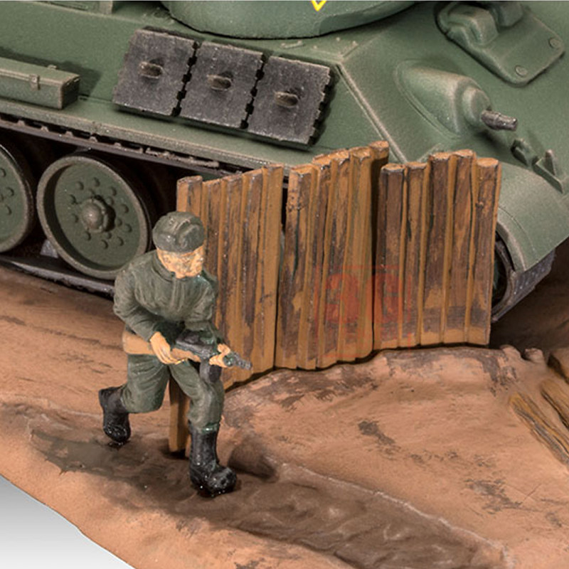 Revell 03294 1/76 Soviet T-34/ - Model Kit Revell 评论和价格