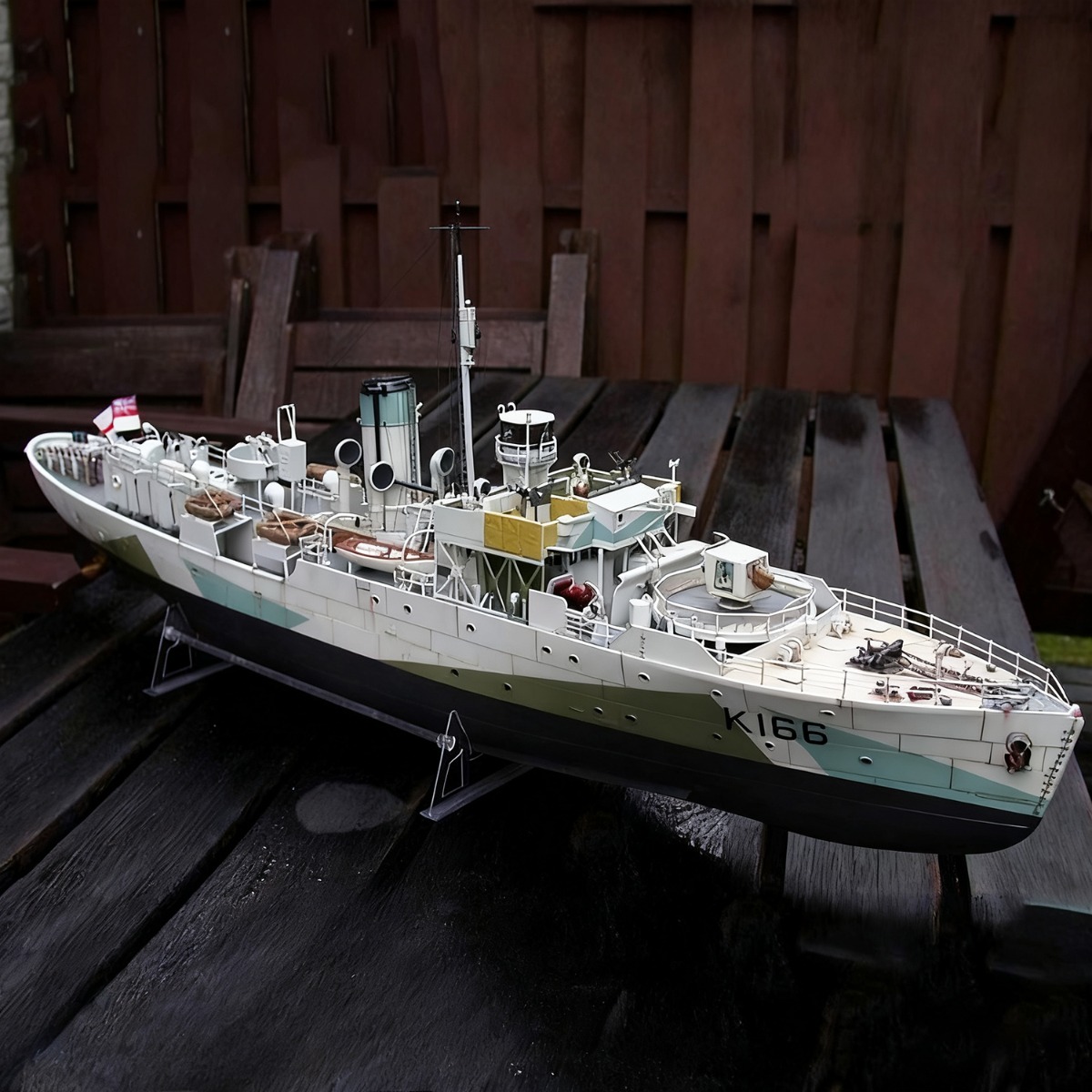 1/72 Revell Flower-class Friga - Model Kit Revell 评论和价格