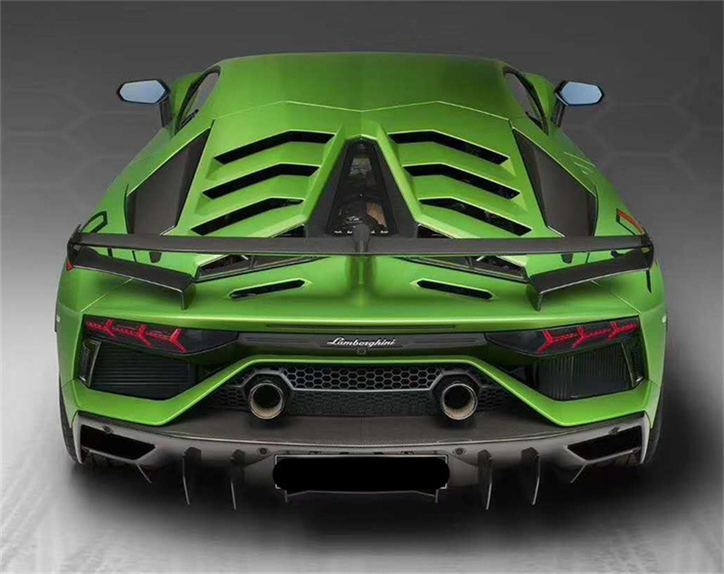 New Half Carbon Fiber Rear Bum - Model Kit Lamborghini 评论和价格